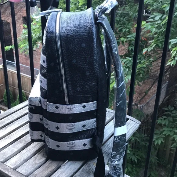 MCM Spot viseto backpack !!!!Price Firm
